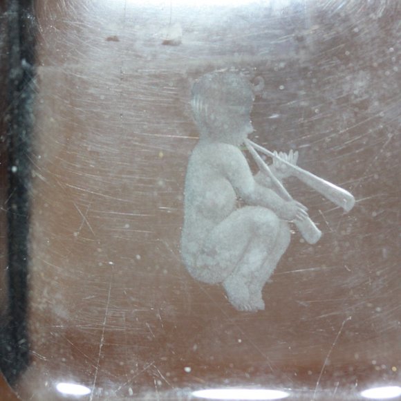 VTG Etched CRYSTAL GLASS OPEN SALT CELLAR SMALL BOWL BOY WITH FLUTE - Picture 2 of 3